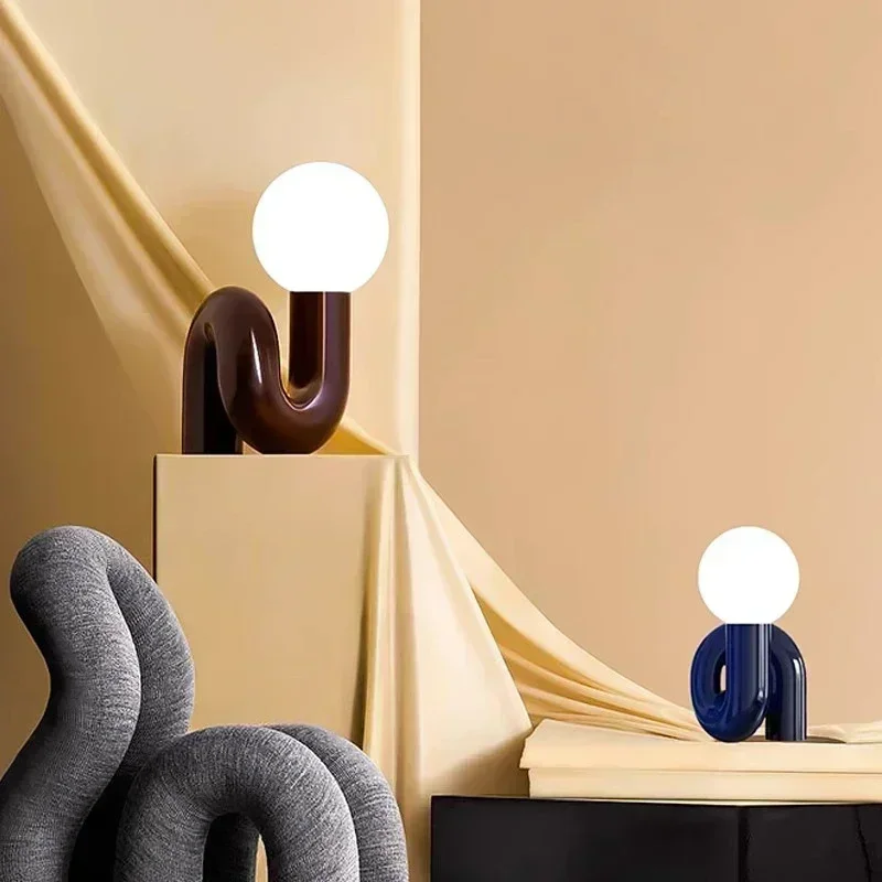 Nordic LED Glass Spherical Tab - Resin Art Uk recensione e prezzo