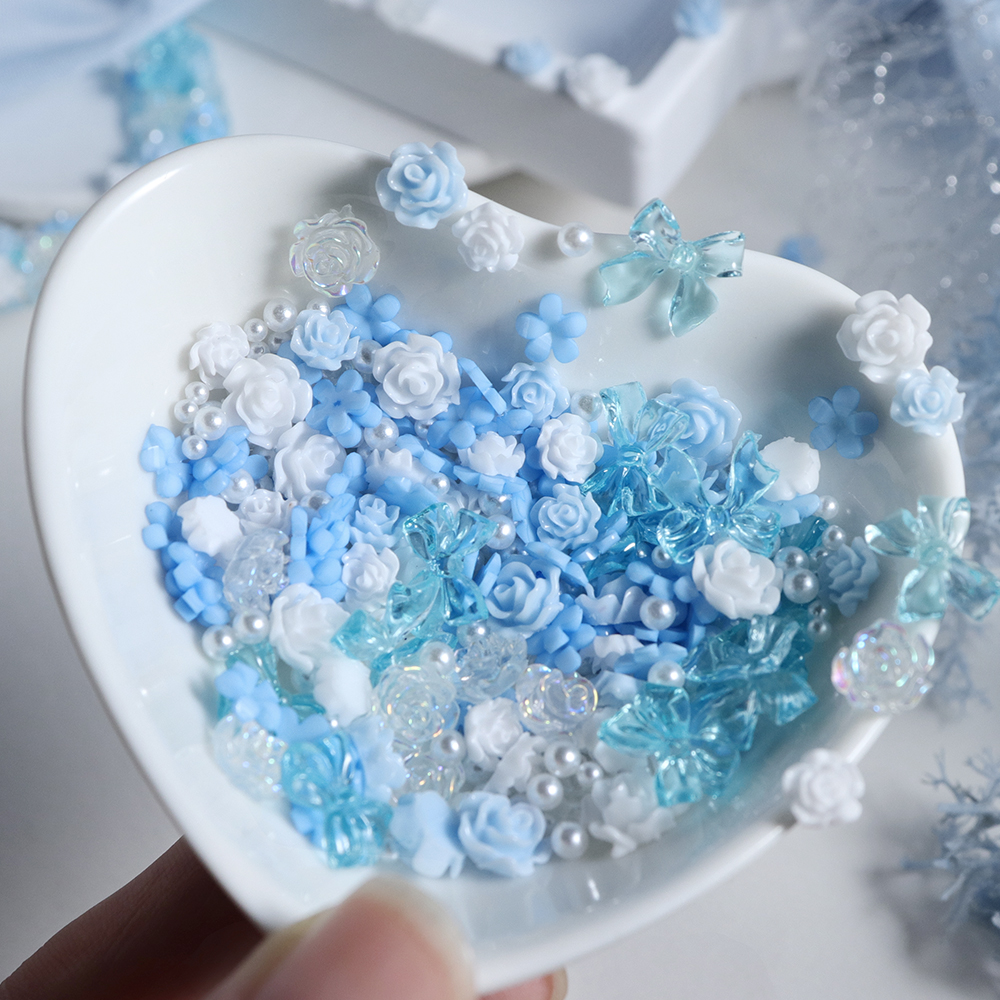 Mixed Blue Acrylic Flower Rose - Resin Art With Rose recensione e prezzo