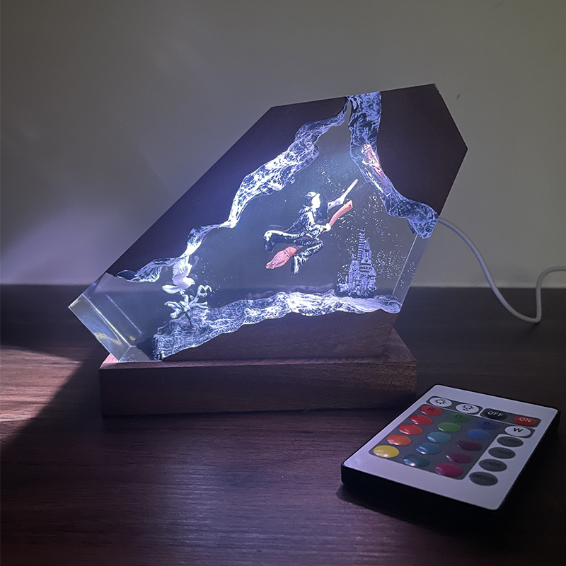 Wood Resin Epoxy Lamp Wizard B - Resin Artist recensione e prezzo
