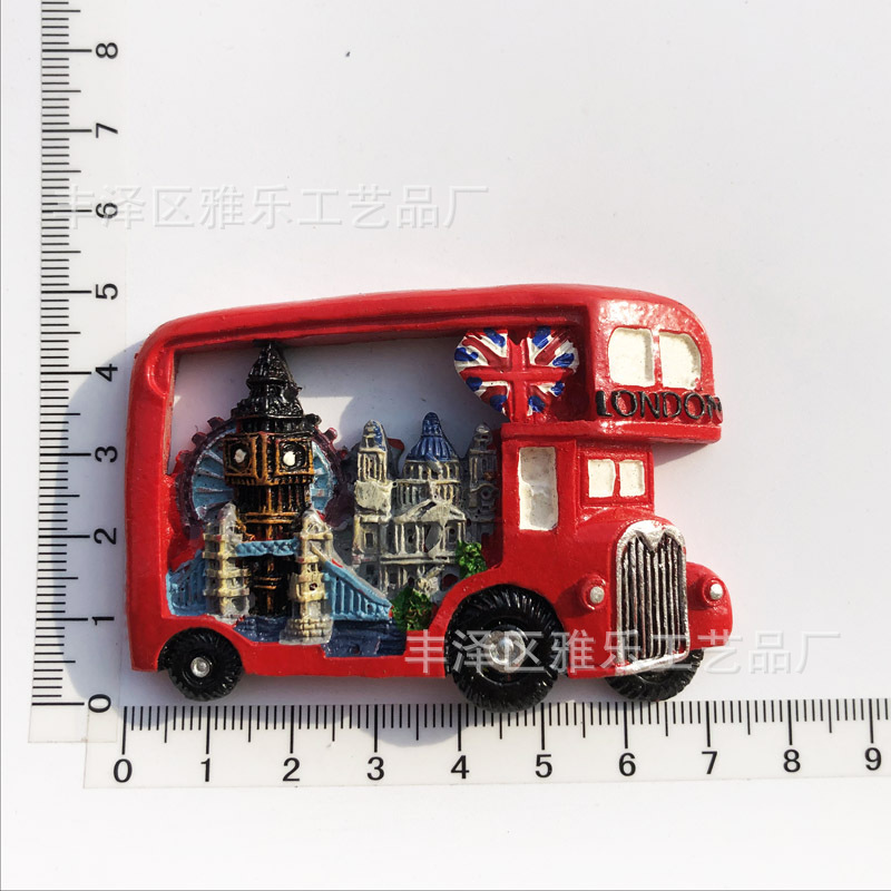 Tourist souvenirs from various - Resin Art Uk recensione e prezzo