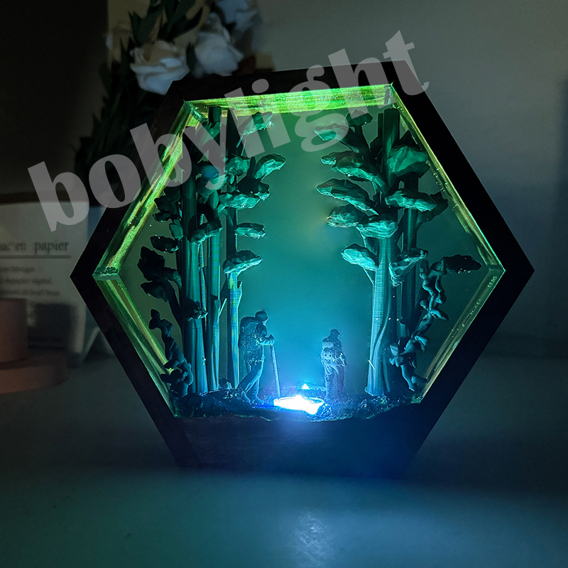 Hiker Figure Table Resin Lamp  - Resin Artist recensione e prezzo