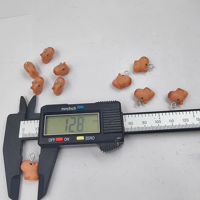 10pcs Cute Small Capybara Char - Resin Art Calligraphy recensione e prezzo